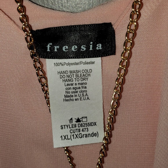 Pink ruffle neckline dress nklc include - Picture 7 of 8